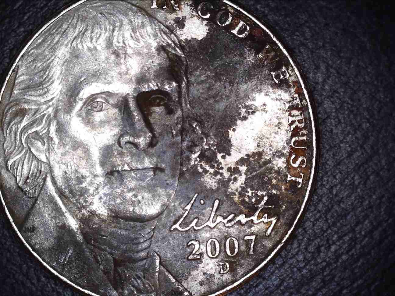 Another-Nickel...2007-D-With-Color-Issues.